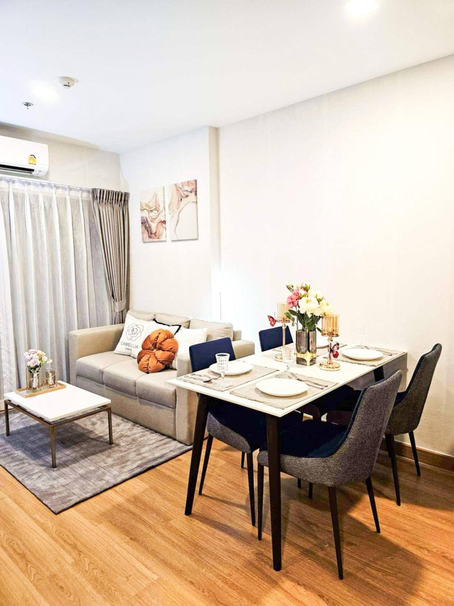 The Astra Sky River Luxury Condo,the Largest Pool * Chiang Mai